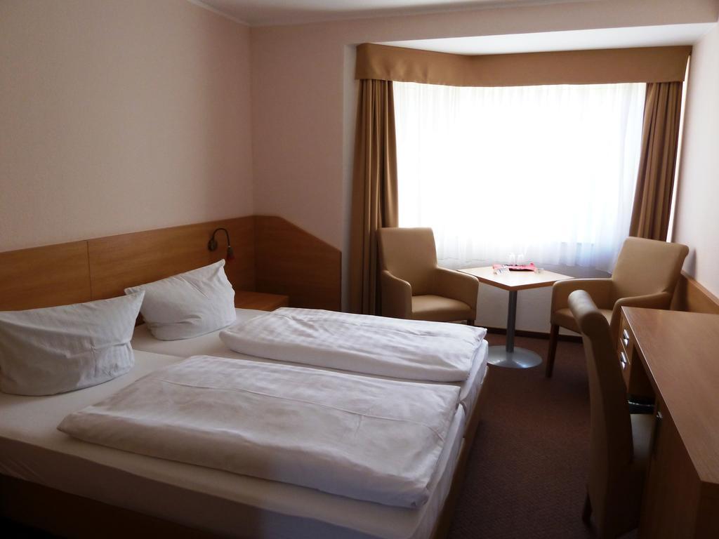 Hotel Havel Lodge Берлин Екстериор снимка