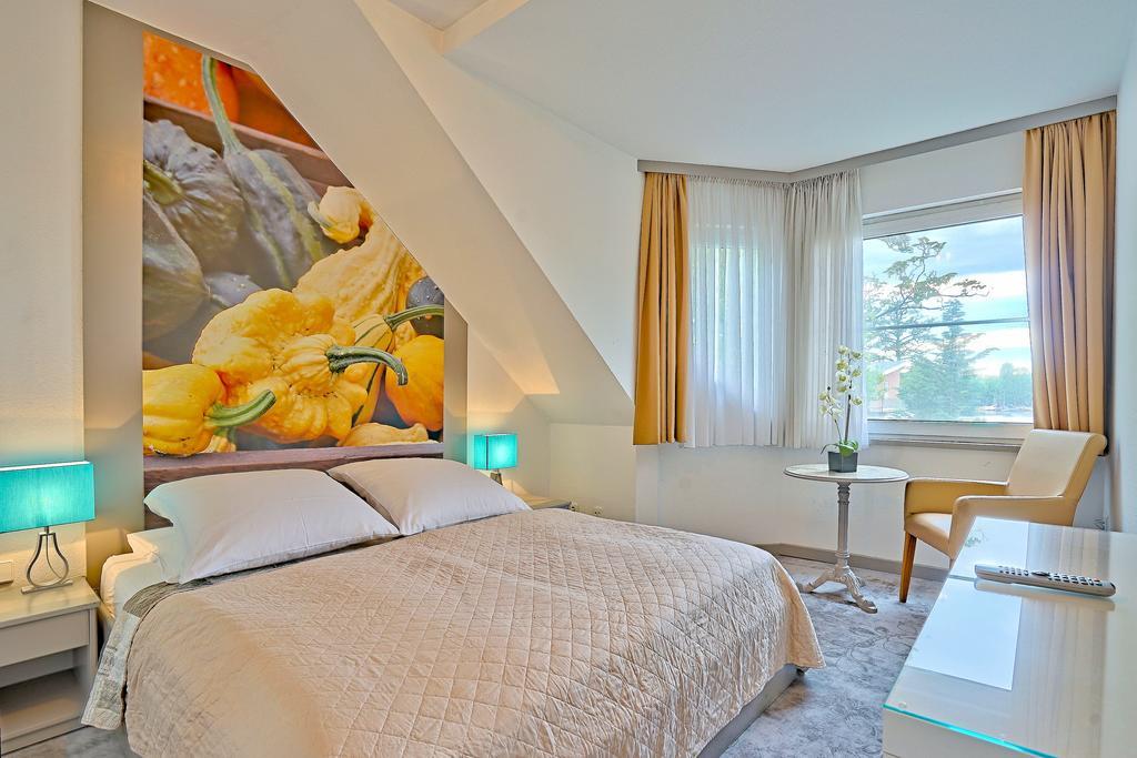 Hotel Havel Lodge Берлин Екстериор снимка